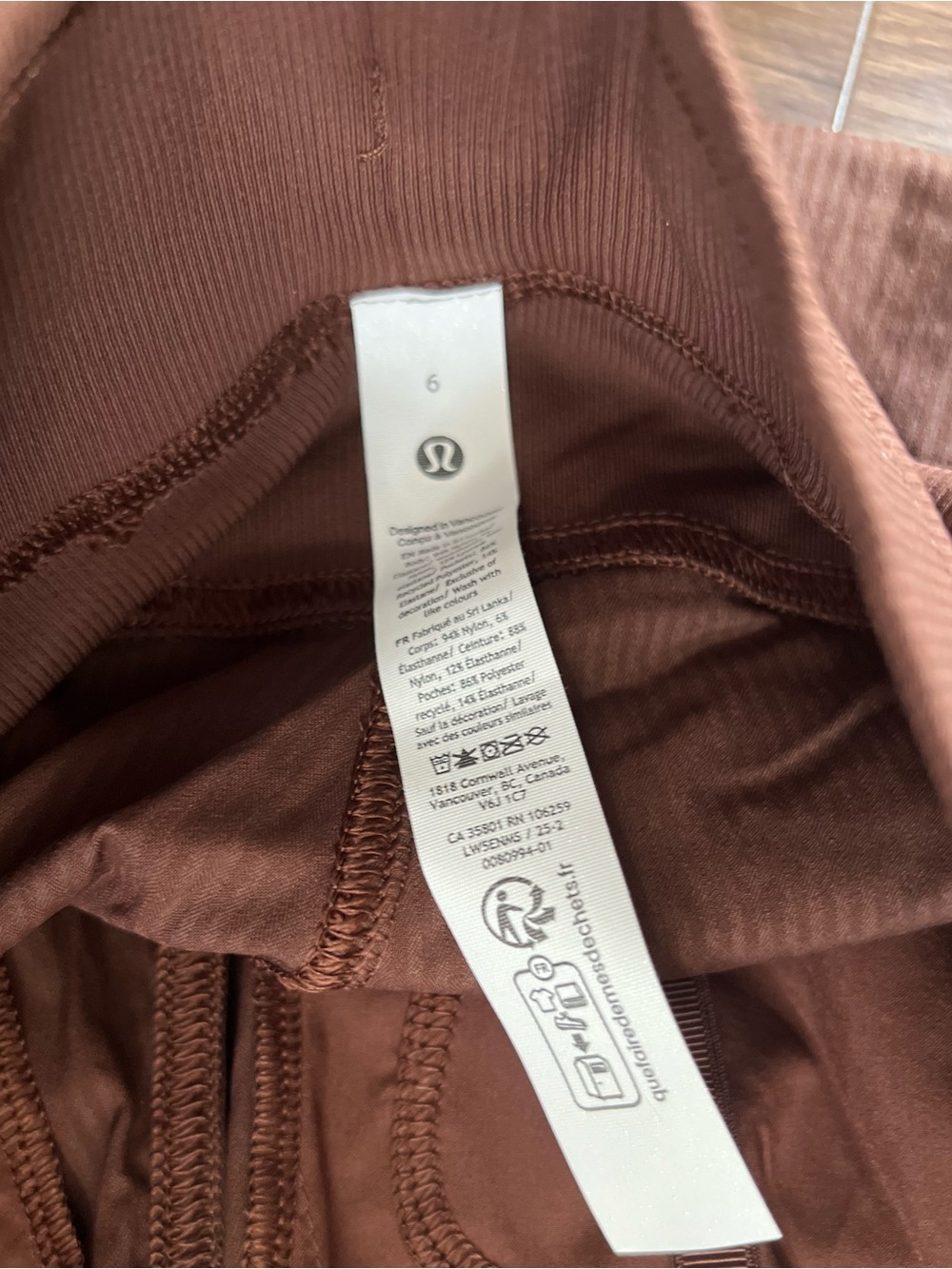 Lululemon Dance Studio Mid-Rise Jogger full
Length 6 NWT - Picture 4 of 4